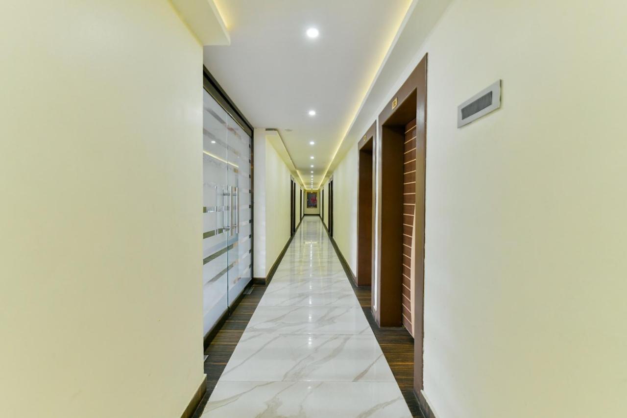 Oyo 1889 Hotel Aj Park Alappuzha Εξωτερικό φωτογραφία