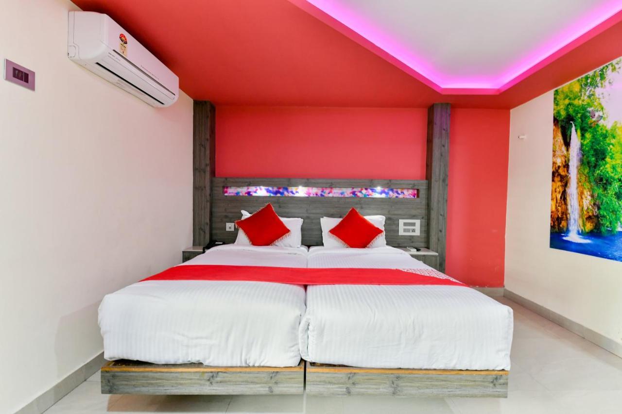 Oyo 1889 Hotel Aj Park Alappuzha Δωμάτιο φωτογραφία