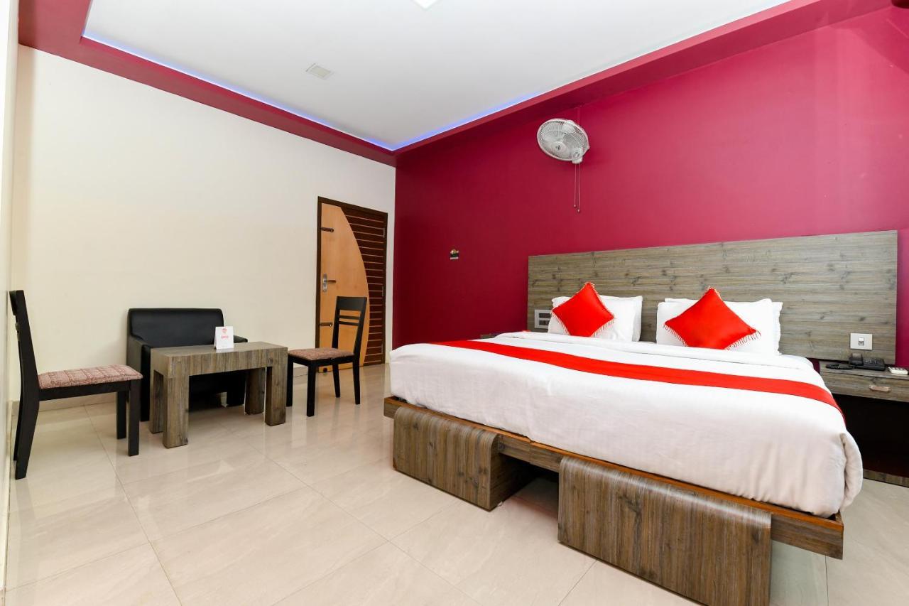 Oyo 1889 Hotel Aj Park Alappuzha Εξωτερικό φωτογραφία