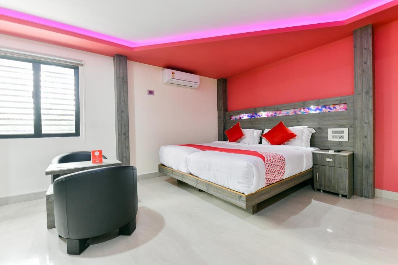 Oyo 1889 Hotel Aj Park Alappuzha Εξωτερικό φωτογραφία