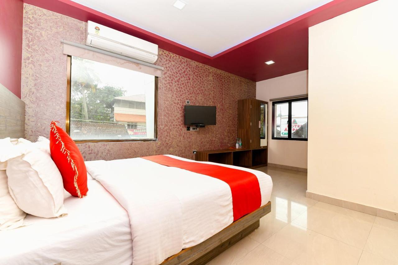 Oyo 1889 Hotel Aj Park Alappuzha Εξωτερικό φωτογραφία