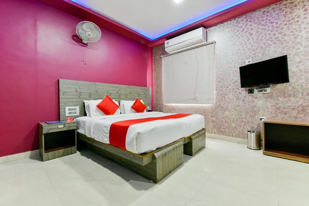 Oyo 1889 Hotel Aj Park Alappuzha Εξωτερικό φωτογραφία