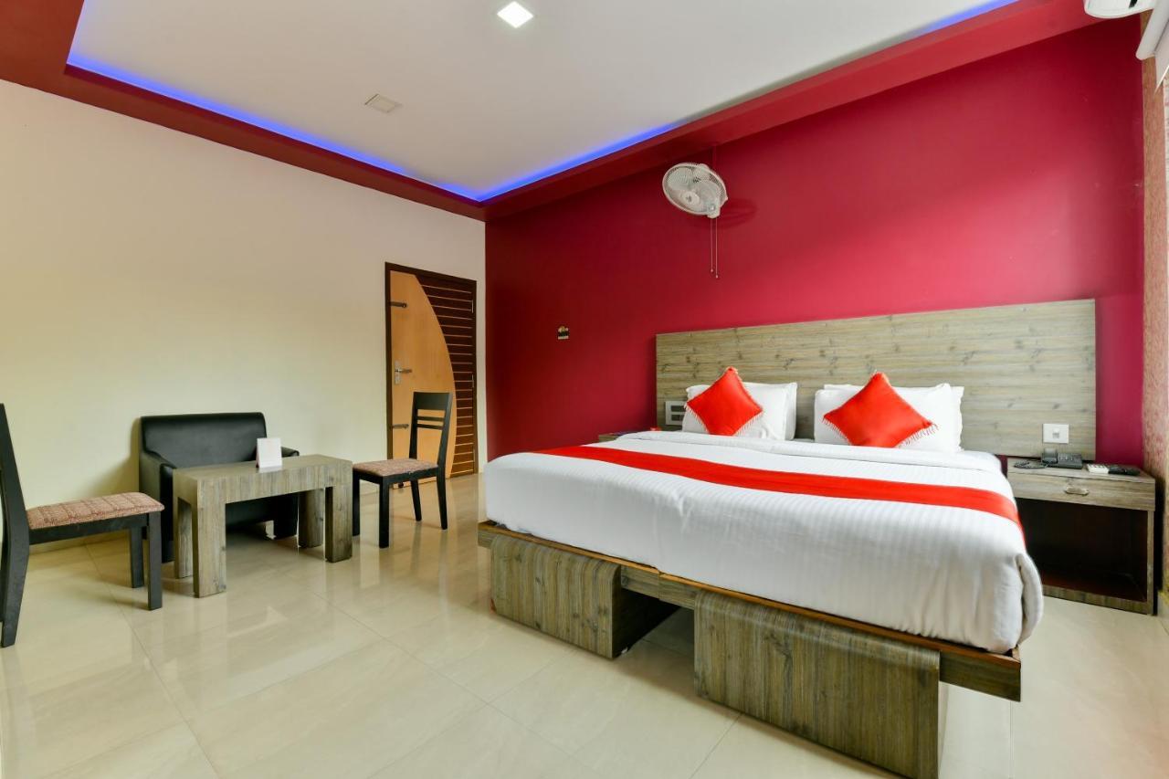 Oyo 1889 Hotel Aj Park Alappuzha Εξωτερικό φωτογραφία