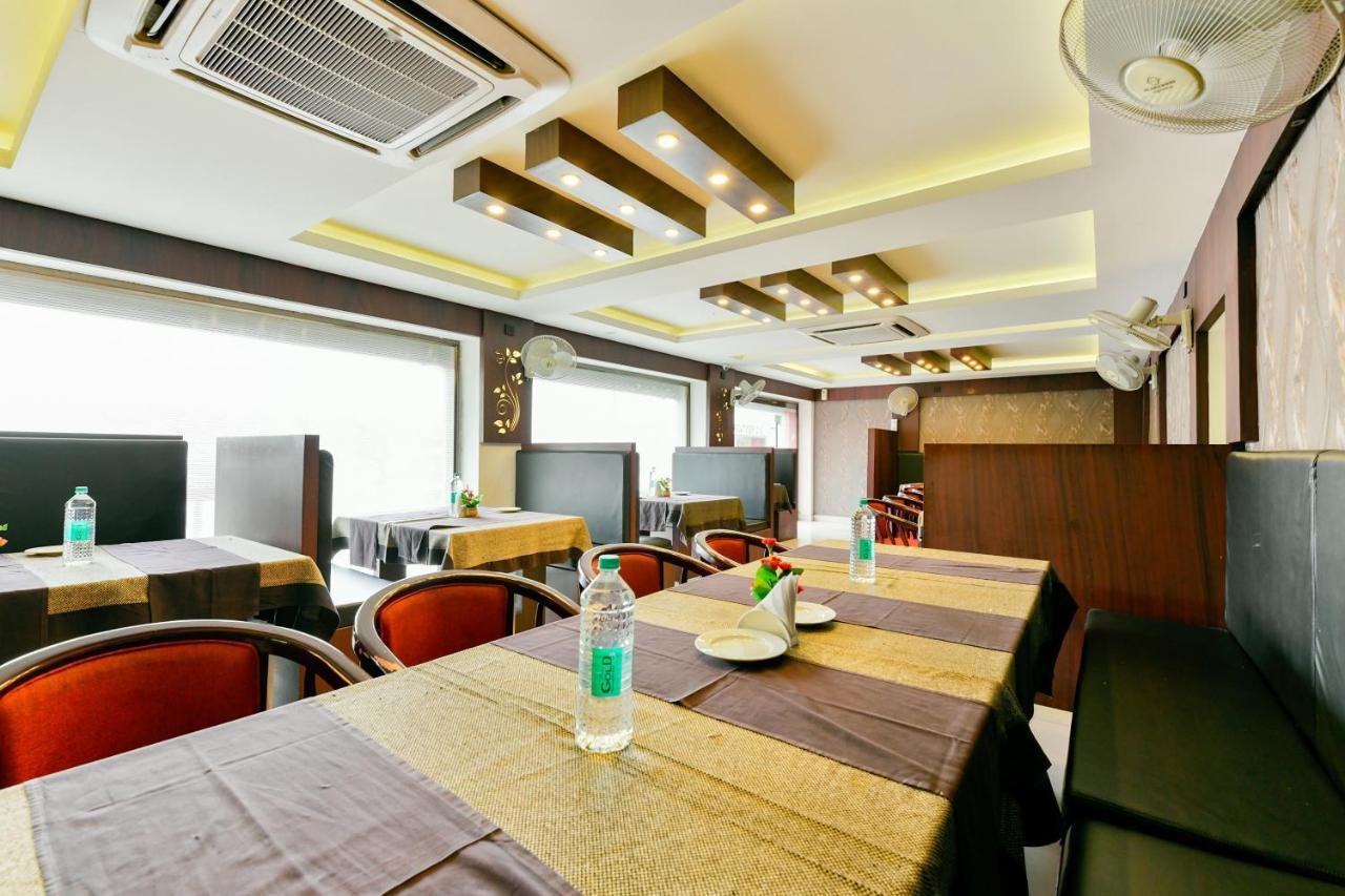 Oyo 1889 Hotel Aj Park Alappuzha Εξωτερικό φωτογραφία